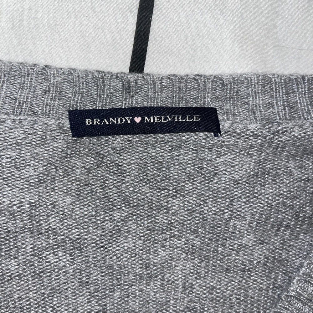brandy melville knit sweater - Picture 2 of 2